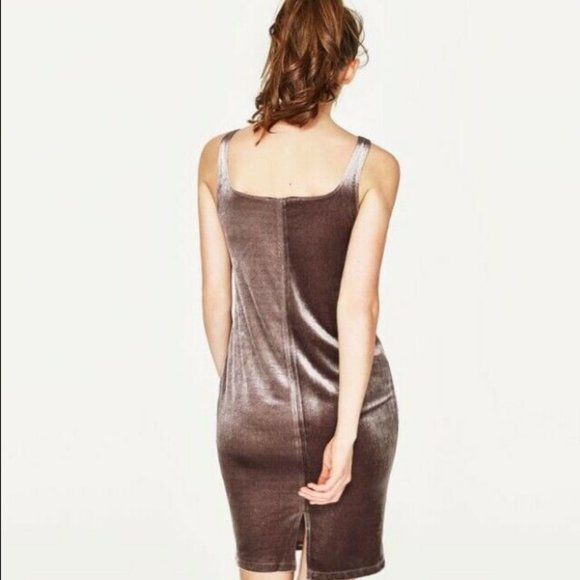 Zara Grey Velvet Dress - Picture 5 of 6